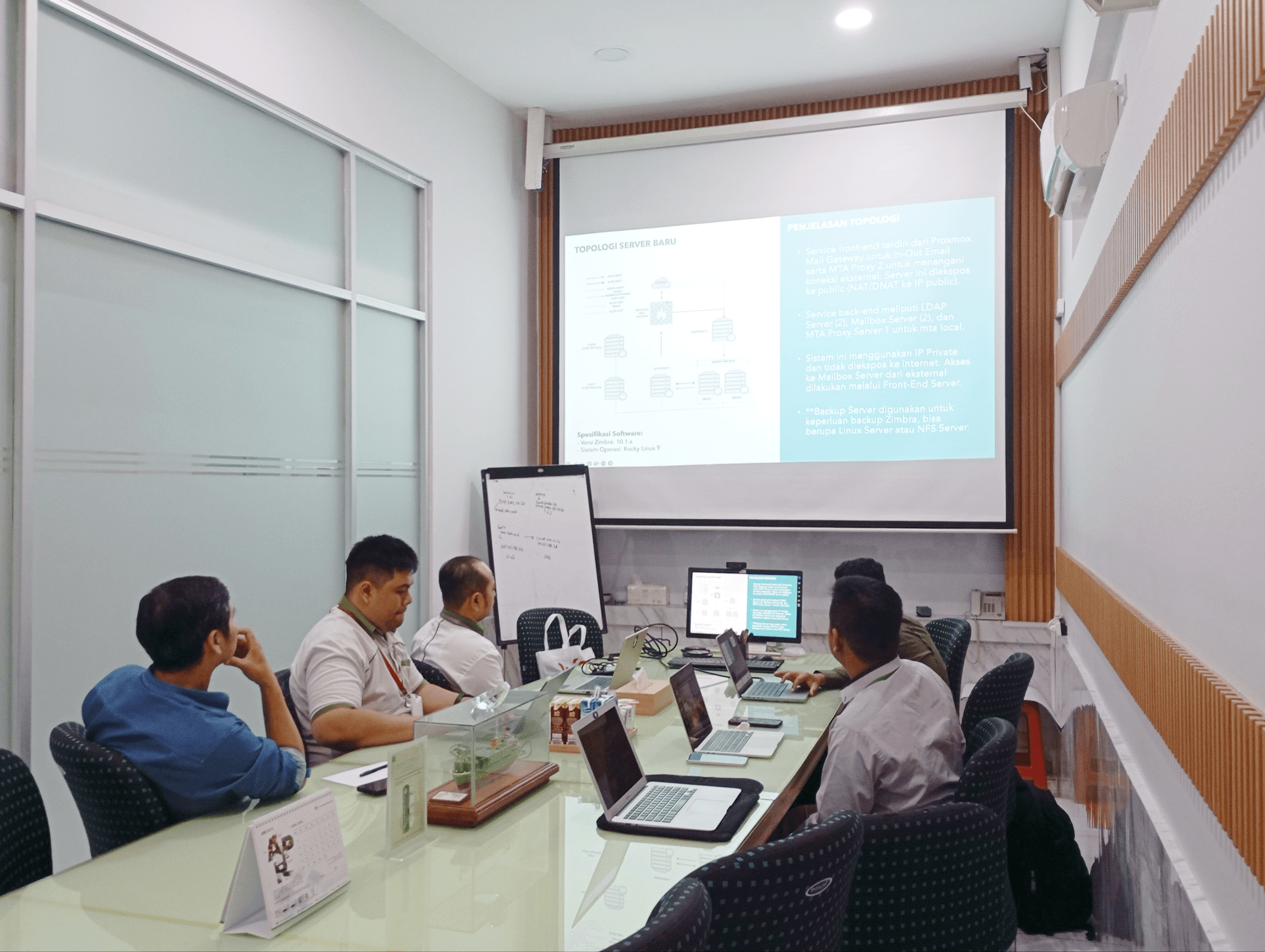 Support & Maintenance